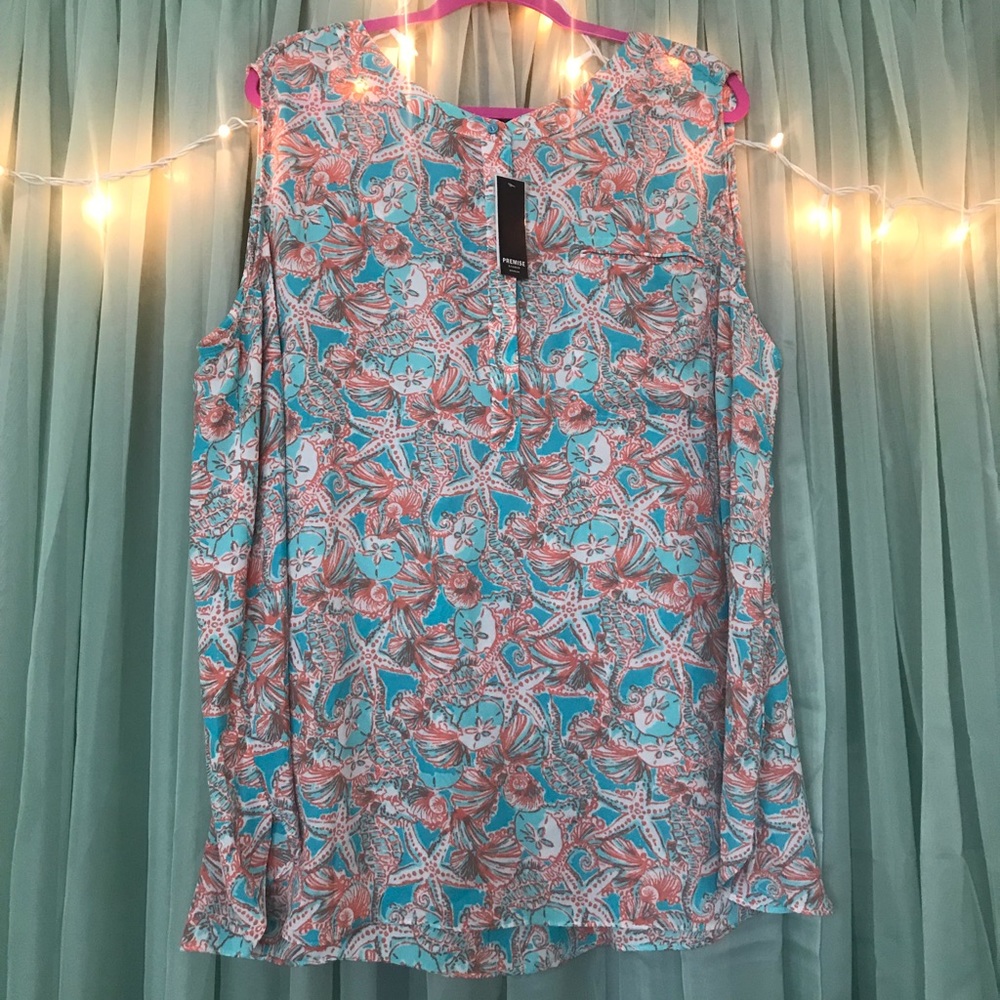 *NEW* Woman’s Premise Studio Sleeveless Beach Top